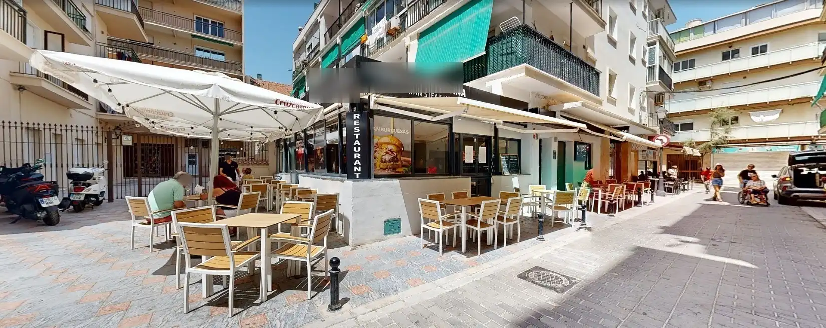 Local en venta en Fuengirola con Aire acondicionado, Terraza y Alarma