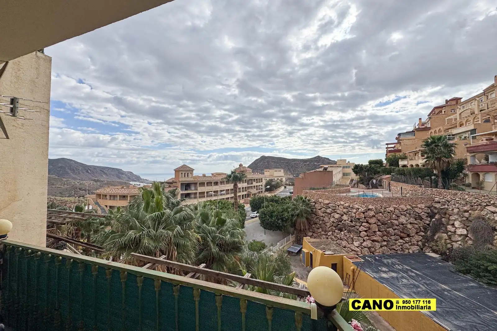 Vista exterior de Casa o chalet en venta en Vícar con Terraza
