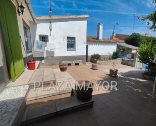 Terrassa de Casa o xalet en venda en Villaseco de los Gamitos amb Calefacció, Moblat i Forn
