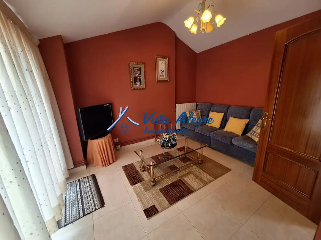 Sala de estar de Casa adosada en venta en Casalarreina con Calefacción, Jardín privado y Parquet