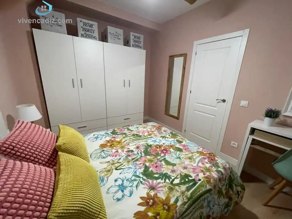 Apartamento de alquiler en El Pópulo - Santa María