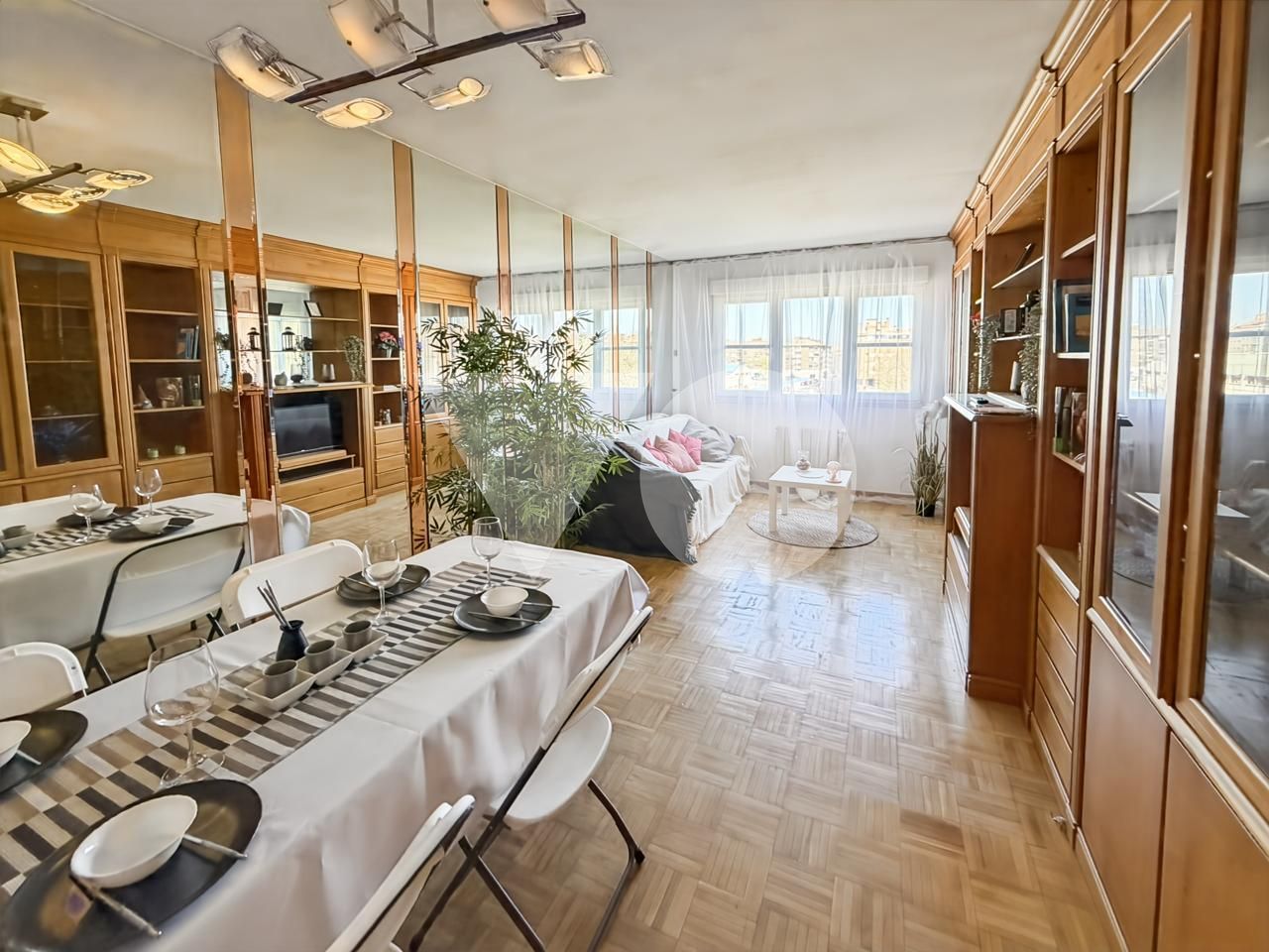 Habitación de Piso en venta en  Madrid Capital con Calefacción, Parquet y Trastero