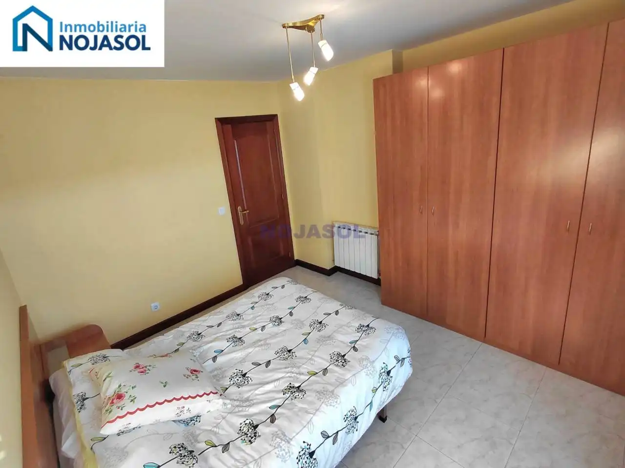 Habitación de Apartamento en venta en Ris