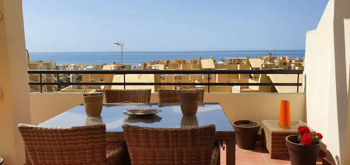 Terrasse von Dachboden zur Miete in Mijas mit Klimaanlage, Heizung und Terrasse