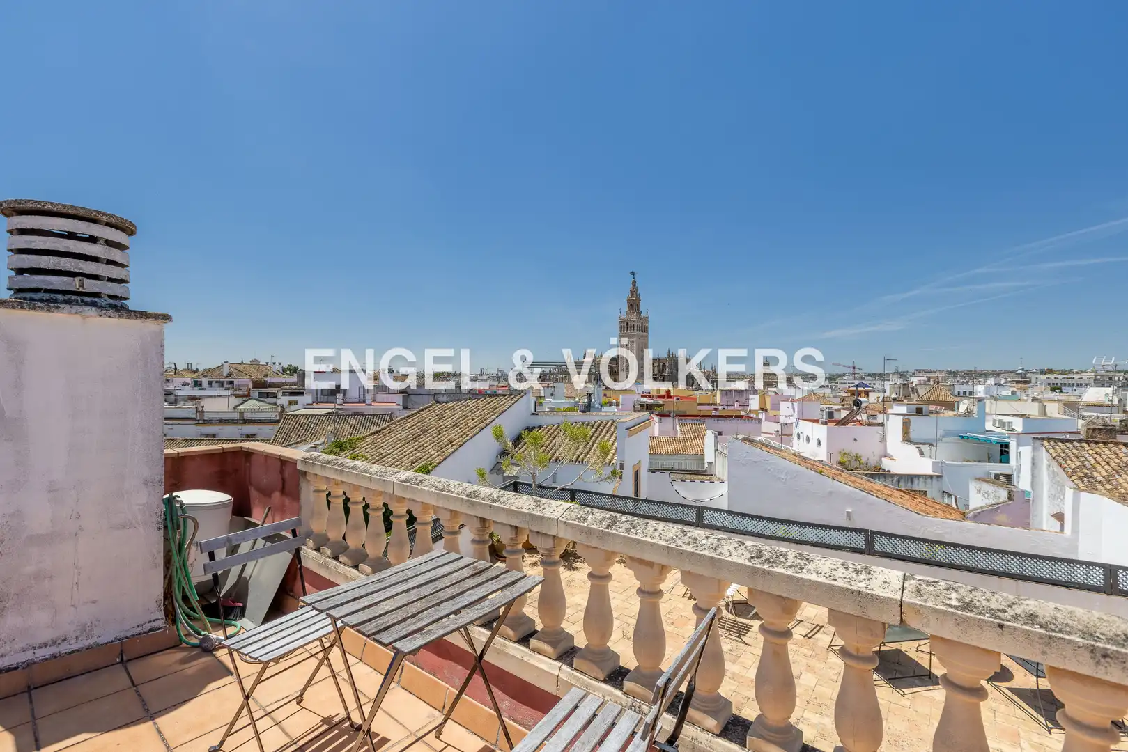 Terrace of Apartments for sale in Sevilla  with Heating and Balcony