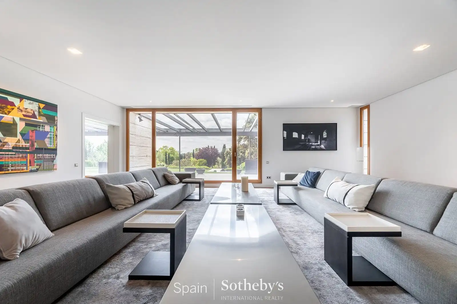 Sala d'estar de Casa o xalet de lloguer en Pozuelo de Alarcón amb Aire condicionat, Jardí privat i Terrassa