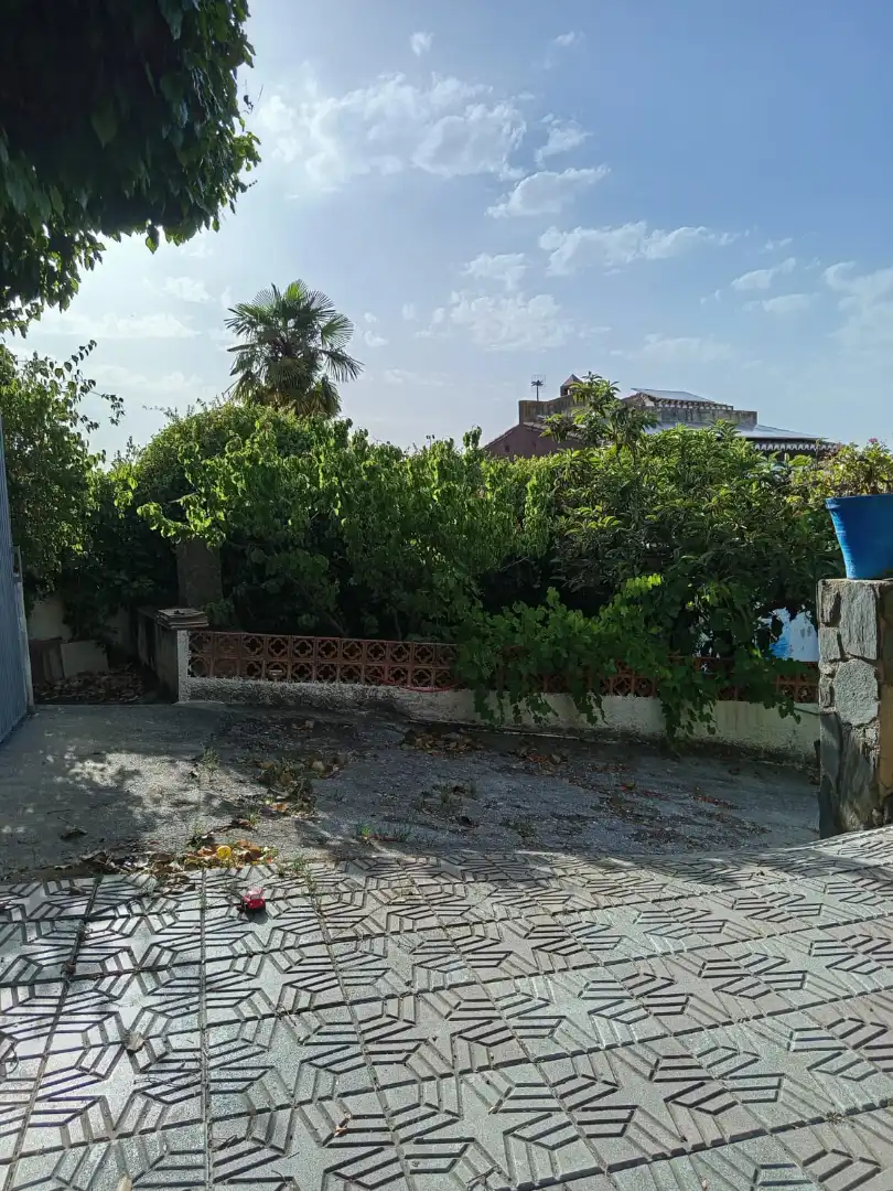 Casa o xalet en venda en La Zubia amb Jardí privat i Piscina