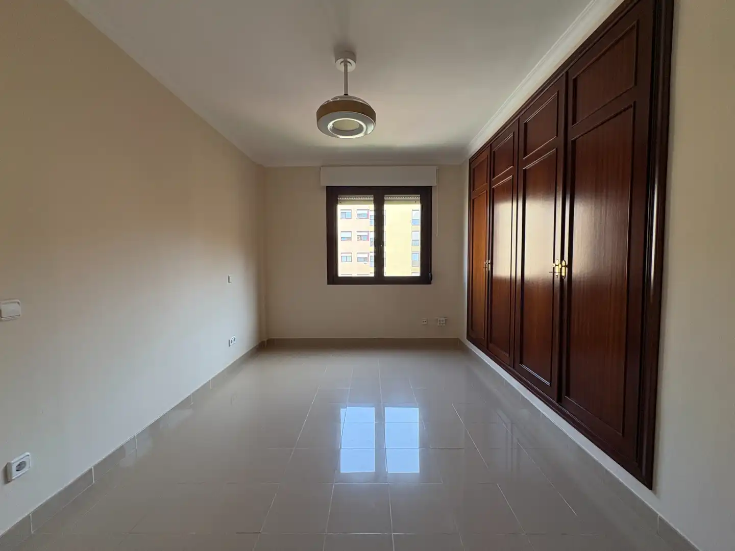Bedroom of Flat for rent in Ciudad Alta