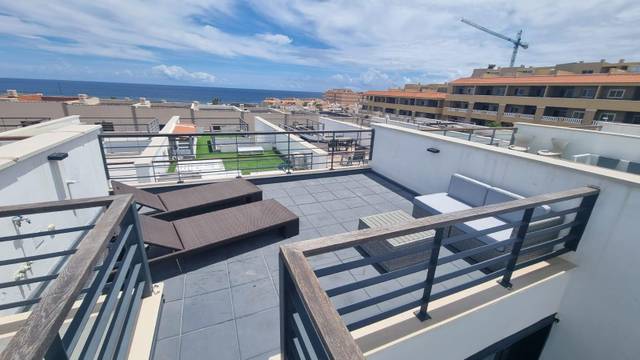 Casa adosada en Venta en Calle Mar Cantábrico en El Médano