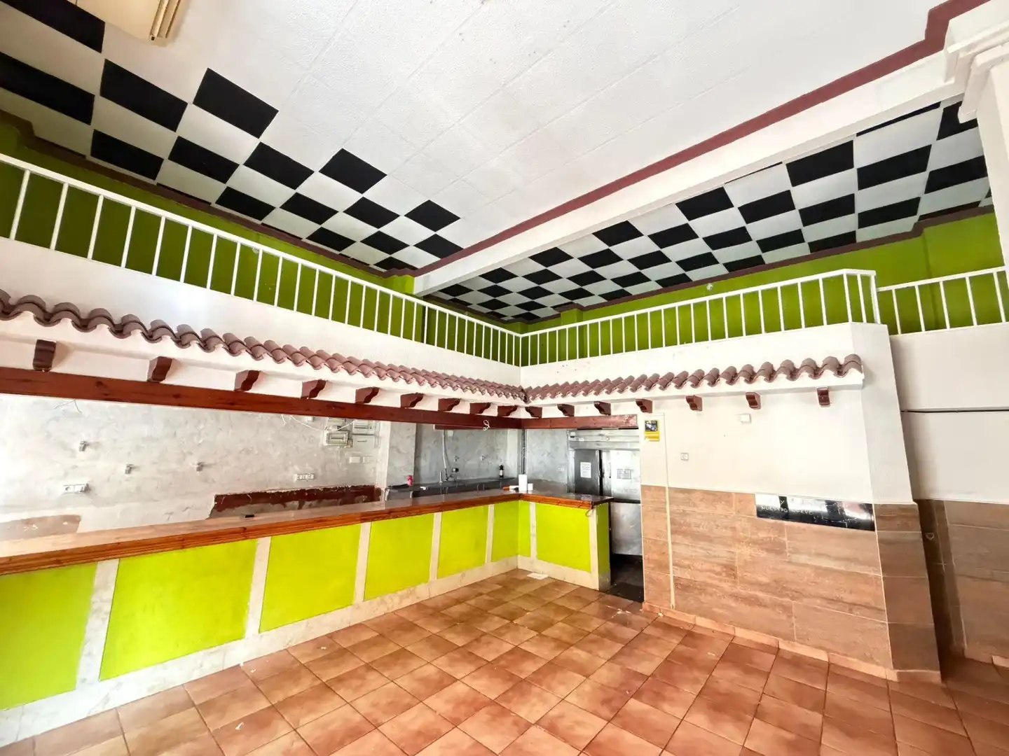Local comercial en venda a Calle Fernando Díaz de Mendoza 25, imagen 5