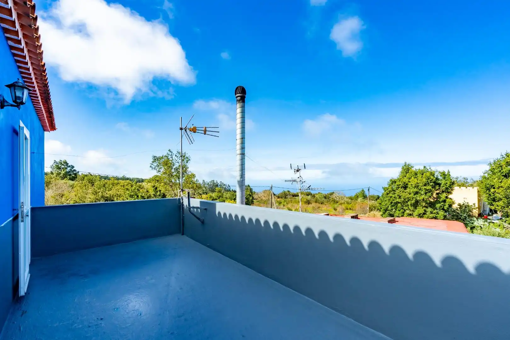 Vista exterior de Casa adosada en venta en El Tanque con Trastero, Amueblado y Balcón