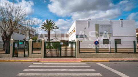 Foto 2 de Pis en venda a Avenida Primera, La Hacienda - Nueva Andalucía, Dos Hermanas