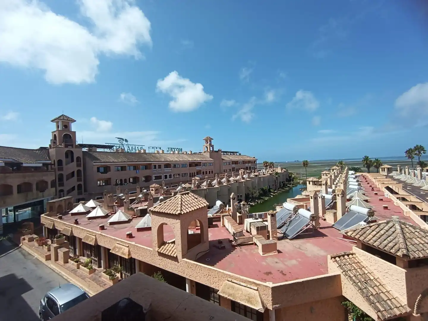 Exterior view of Study for sale in San Fernando  with Air Conditioner, Terrace and Furnished