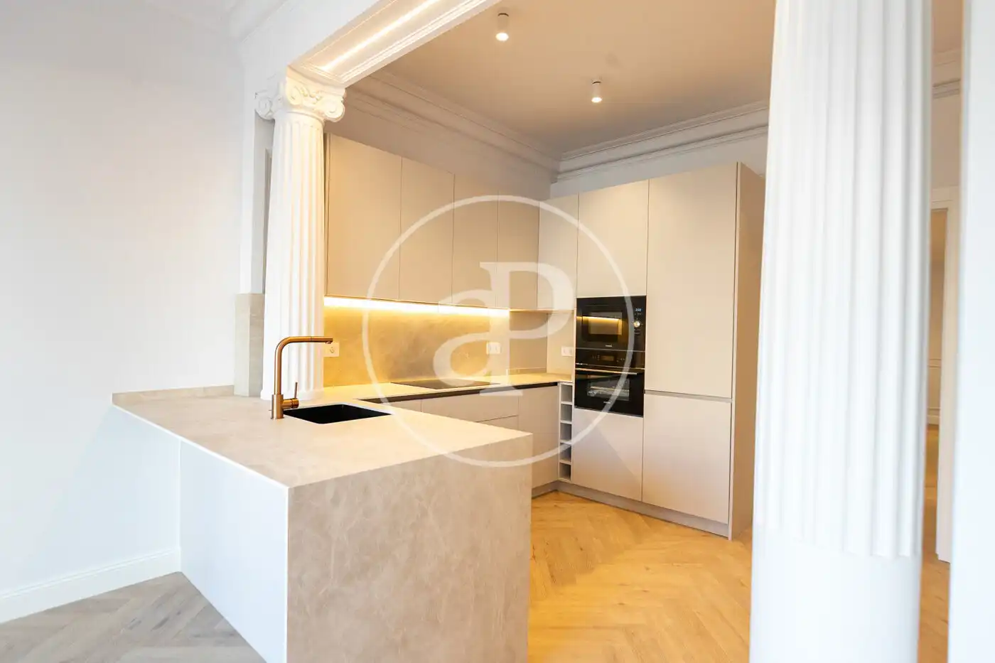 Cocina de Piso en venta en Barcelona con Aire acondicionado, Calefacción y Balcón