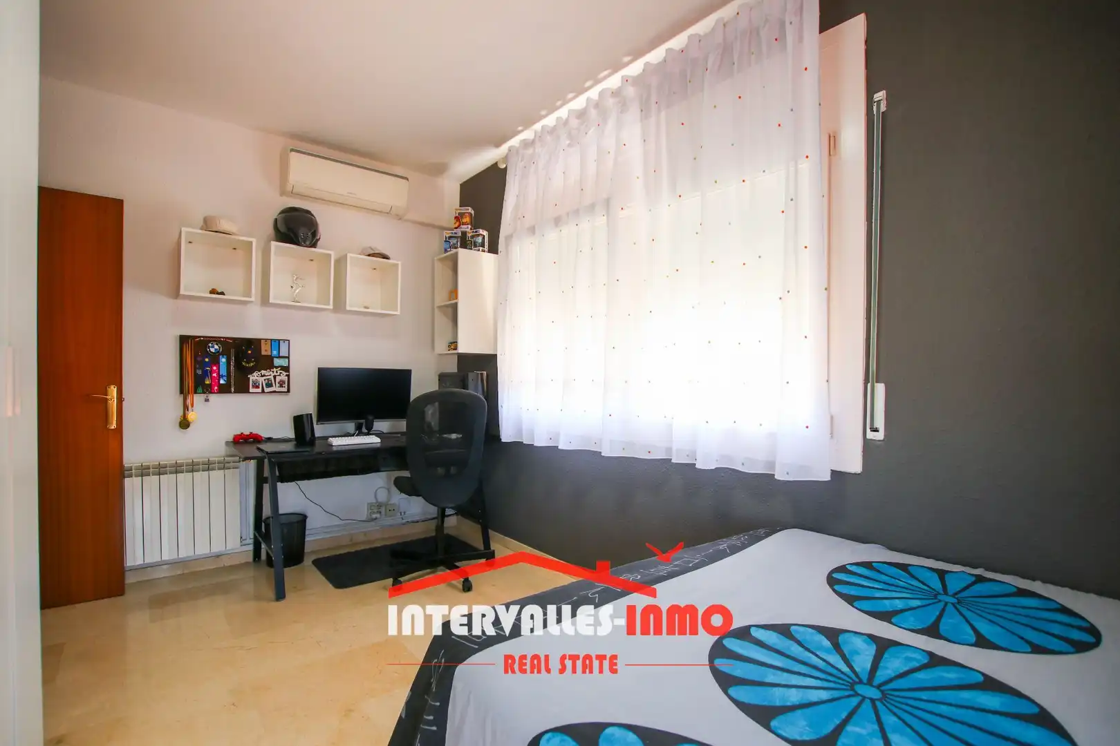 Houses for sale in Bigues i Riells del Fai  with Air Conditioner, Heating and Private garden