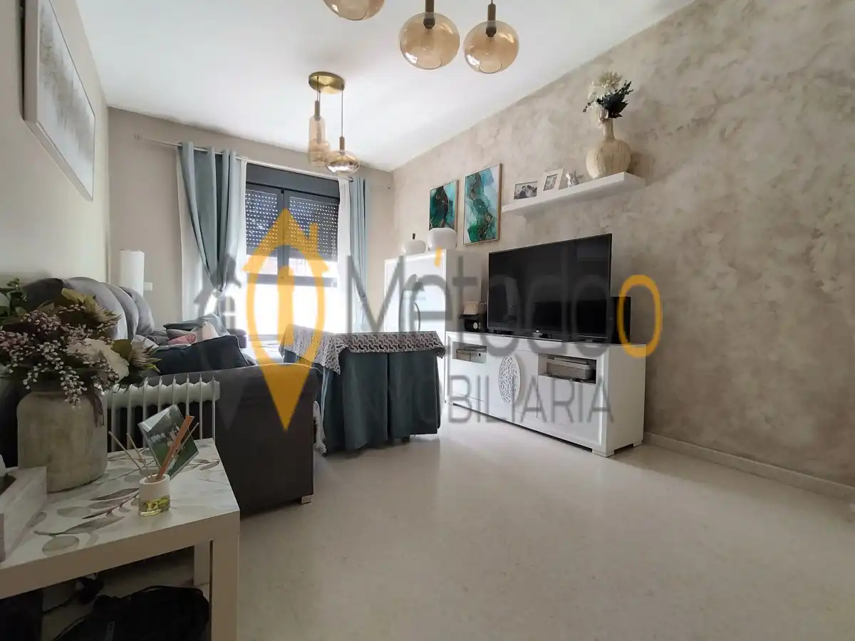Sala de estar de Piso en venta en Sevilla con Aire acondicionado, Calefacción y Jardín privado