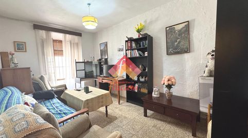 Baja de precio!! Amplio piso en pleno centro