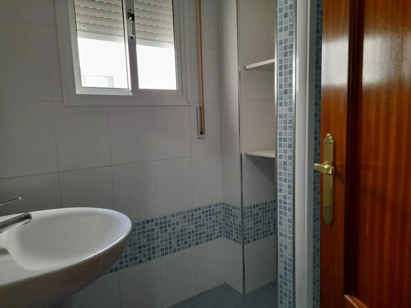 Bany de Pis en venda en Estepa amb Terrassa i Balcó