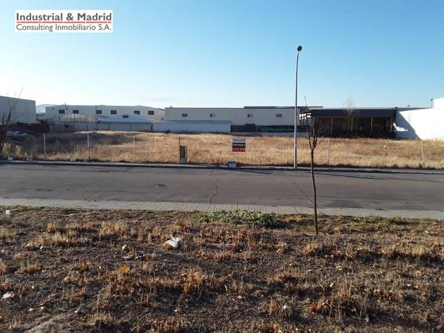 Terreno industrial en Venta en Loeches