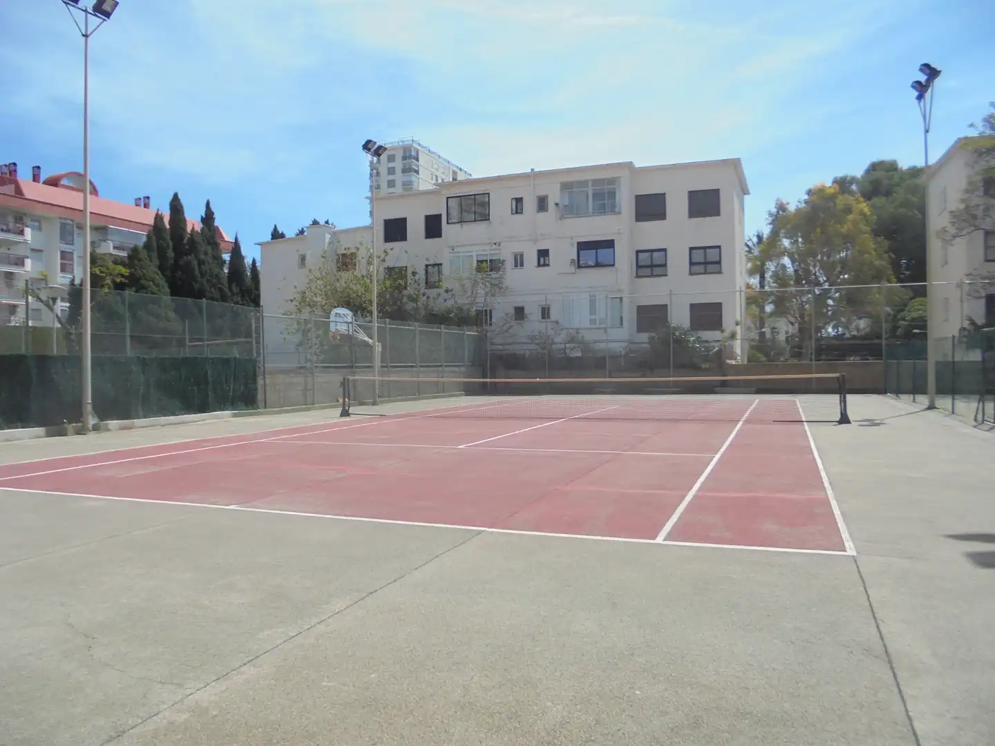 Parkplatz von Wohnungen zur Miete in Benicasim / Benicàssim mit Privatgarten, Terrasse und Möbliert