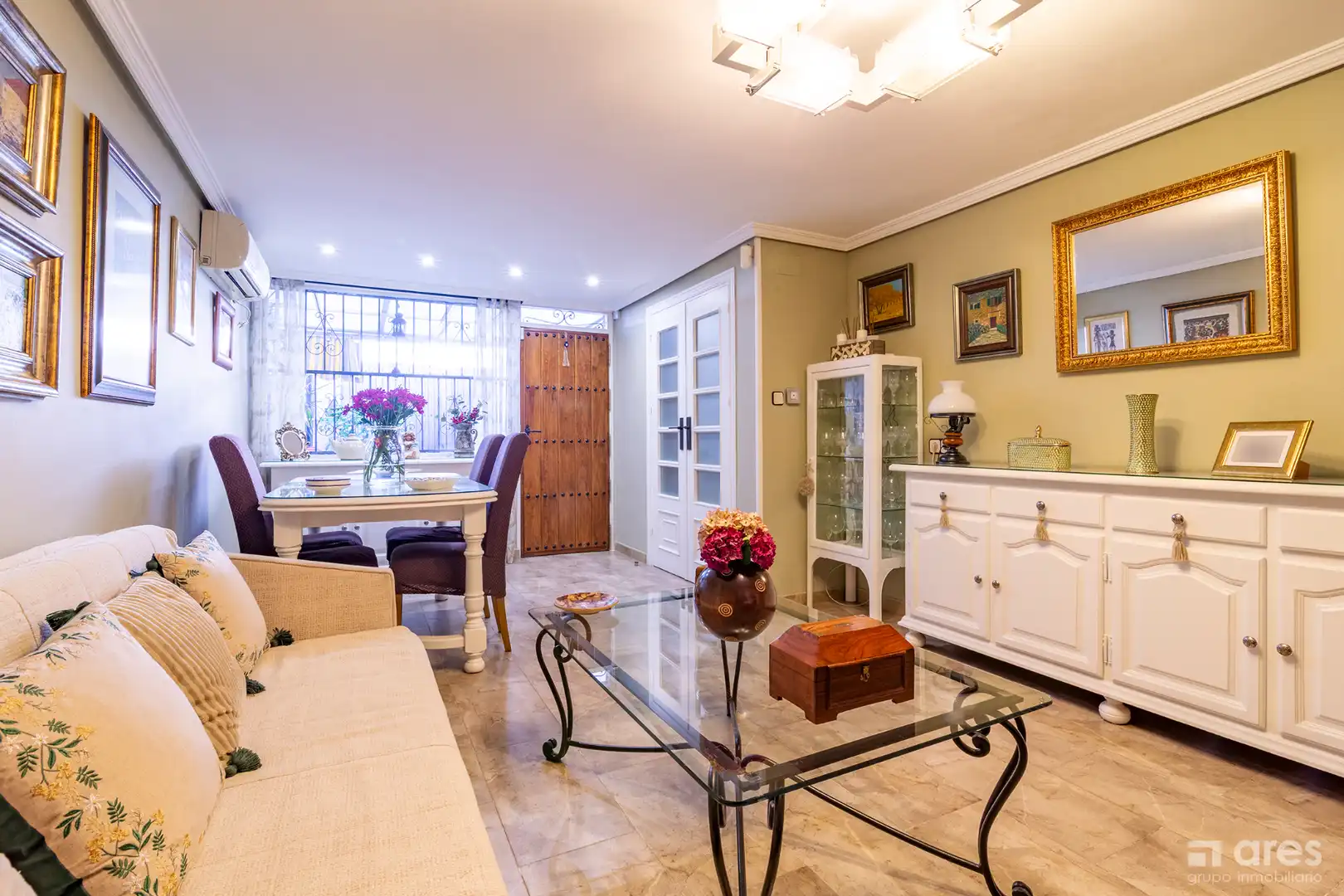 Casa adosada en venta en Calle de Vedra, Entrevías, Puente de Vallecas