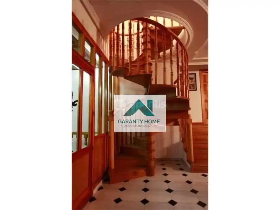 Houses for sale in Serrada  with Heating