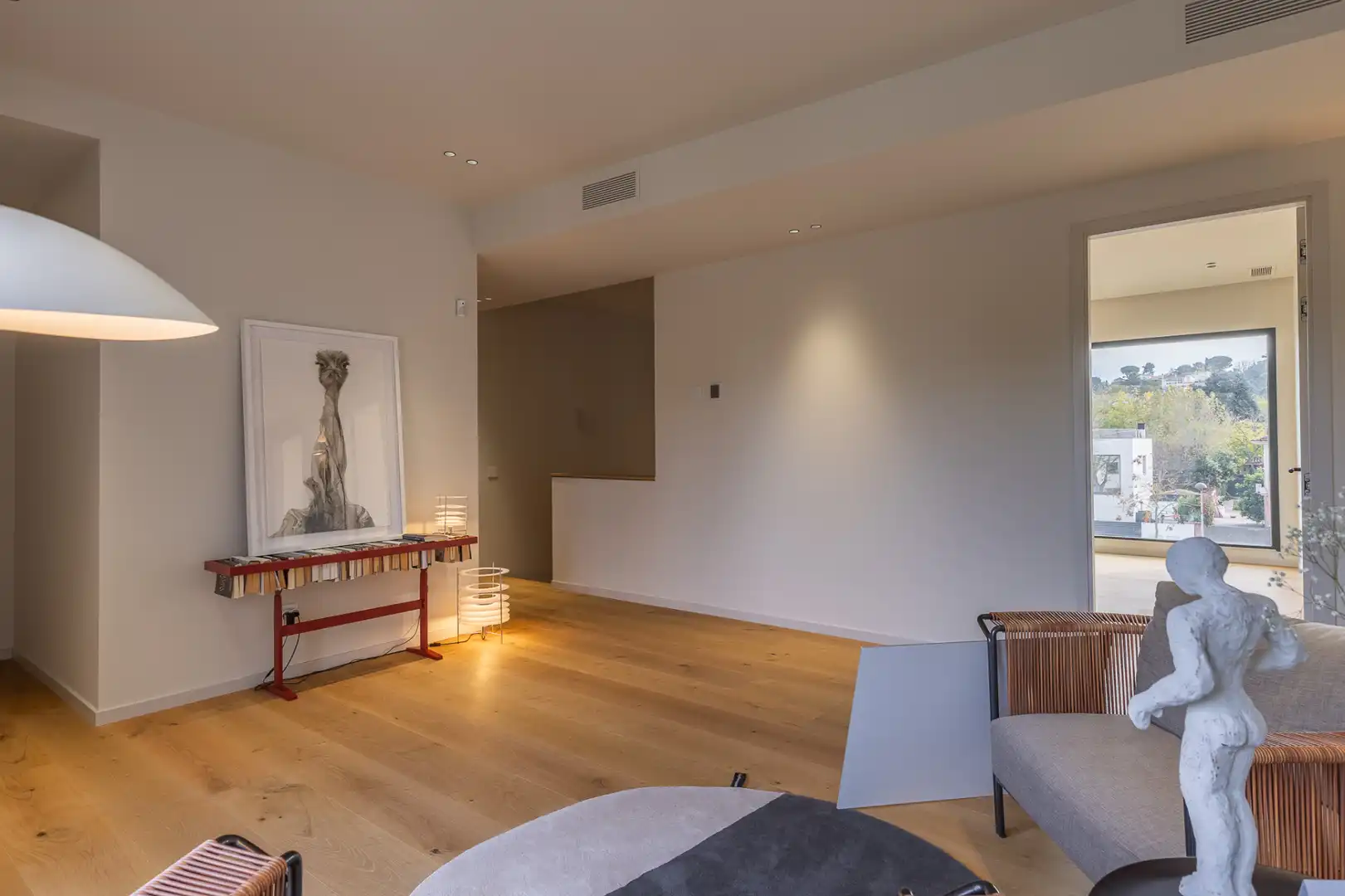 Living room of Houses for sale in Sant Cugat del Vallès  with Air Conditioner, Heating and Private garden