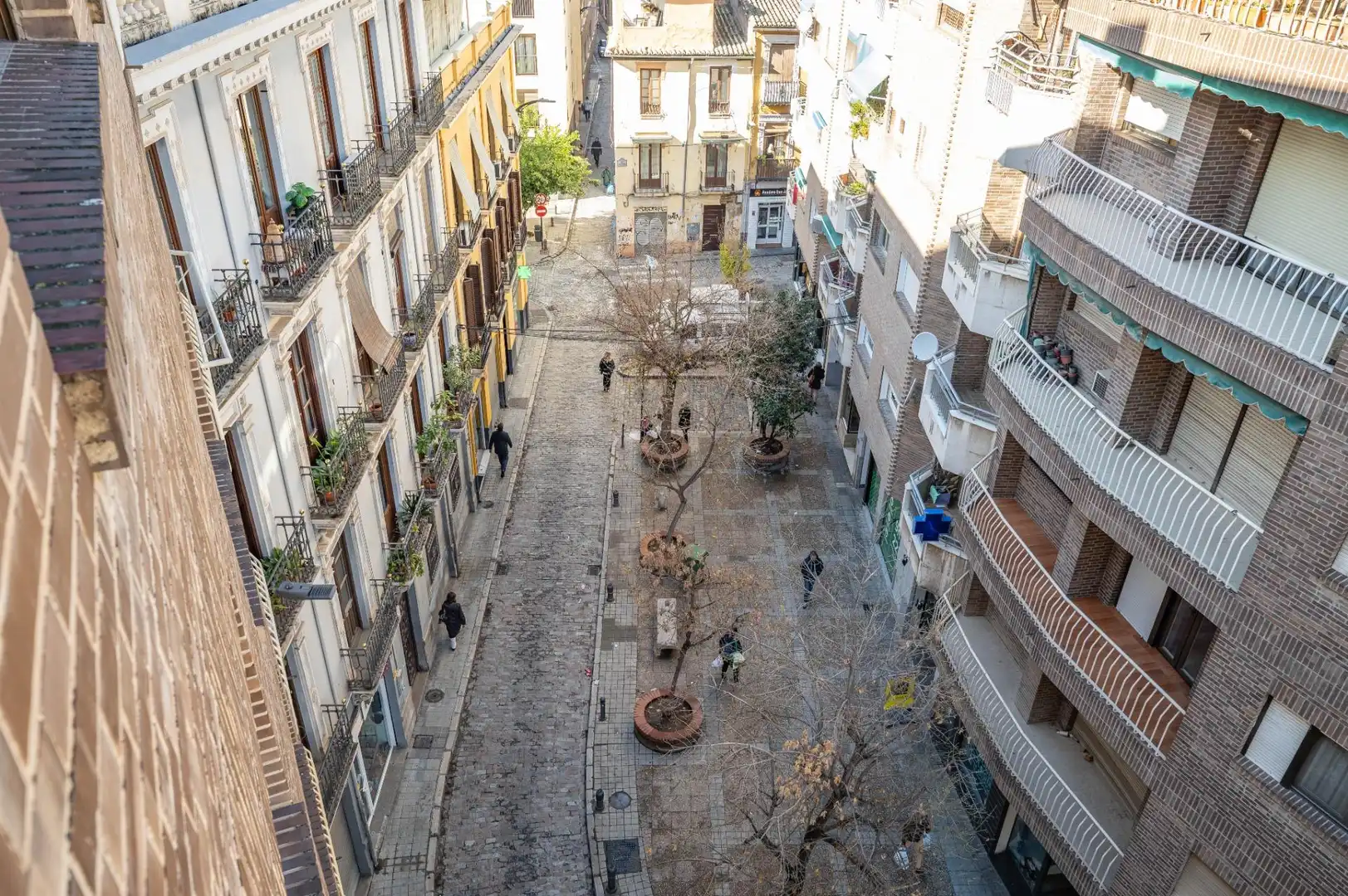 Vista exterior de Pis en venda en Granada amb Aire condicionat, Calefacció i Moblat