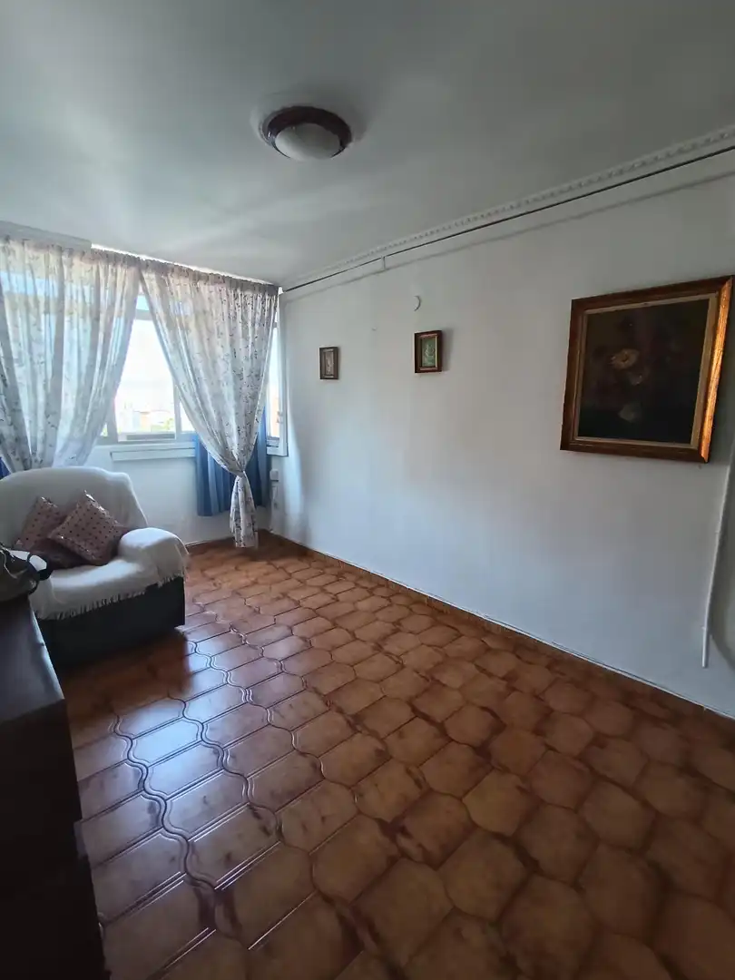 Dormitori de Pis en venda en Córdoba amb Aire condicionat, Calefacció i Jardí privat