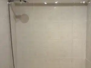 Baño de Apartamento en venta en Getxo  con Calefacción, Trastero y Amueblado