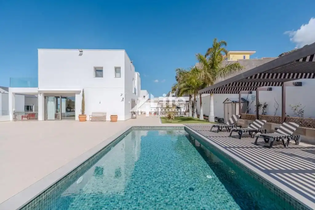 Maison avec piscine à vendre à Melilla