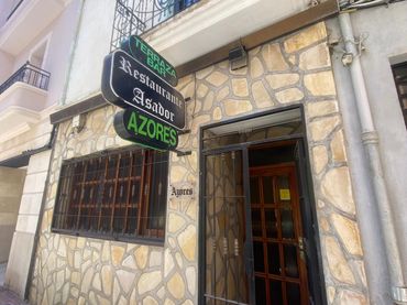 Casa amb balcó en venda a Carrer de Jover 10