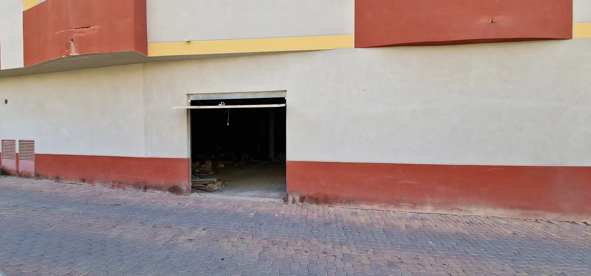 Business premises for sale in Calle de Yecla 2, imagen 5