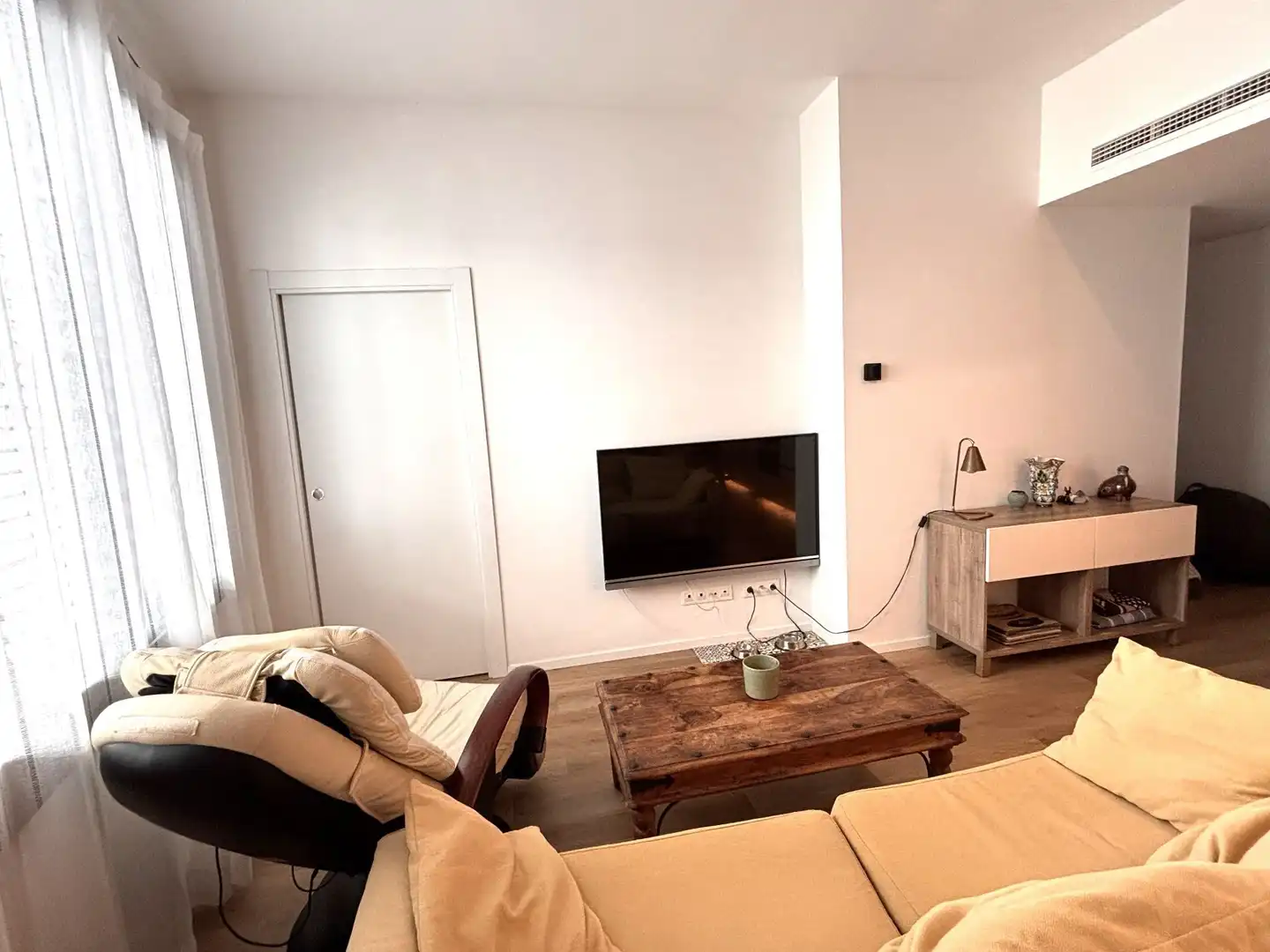 Living room of Flat for rent in Sant Pol de Mar  with Air Conditioner, Heating and Terrace