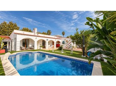 Casa en venta en Carrer Pení