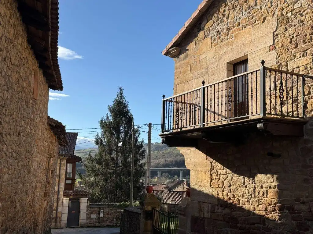 Vista exterior de Casa o chalet en venta en Arenas de Iguña con Jardín privado, Terraza y Trastero