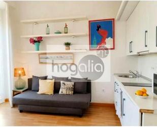 Bedroom of Attic to rent in  Sevilla Capital  with Air Conditioner, Terrace and Furnished