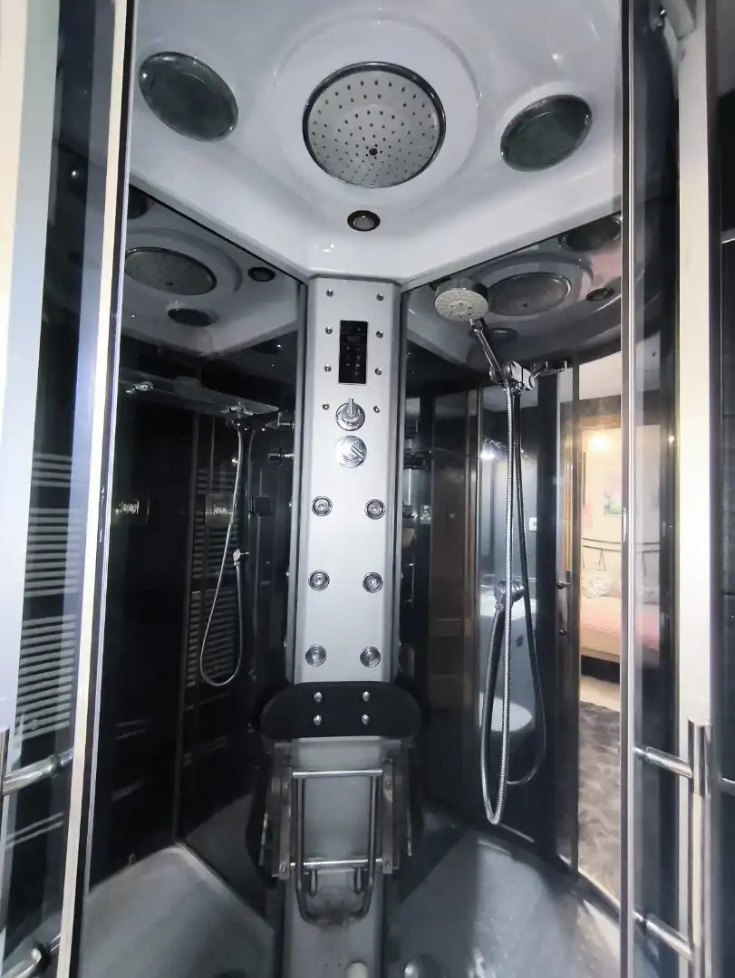 Bathroom of Flat for share in Collado Villalba  with Heating, Terrace and Furnished