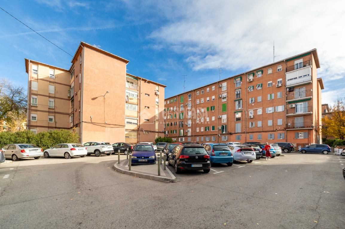 Vista exterior de Piso en venta en  Madrid Capital con Calefacción