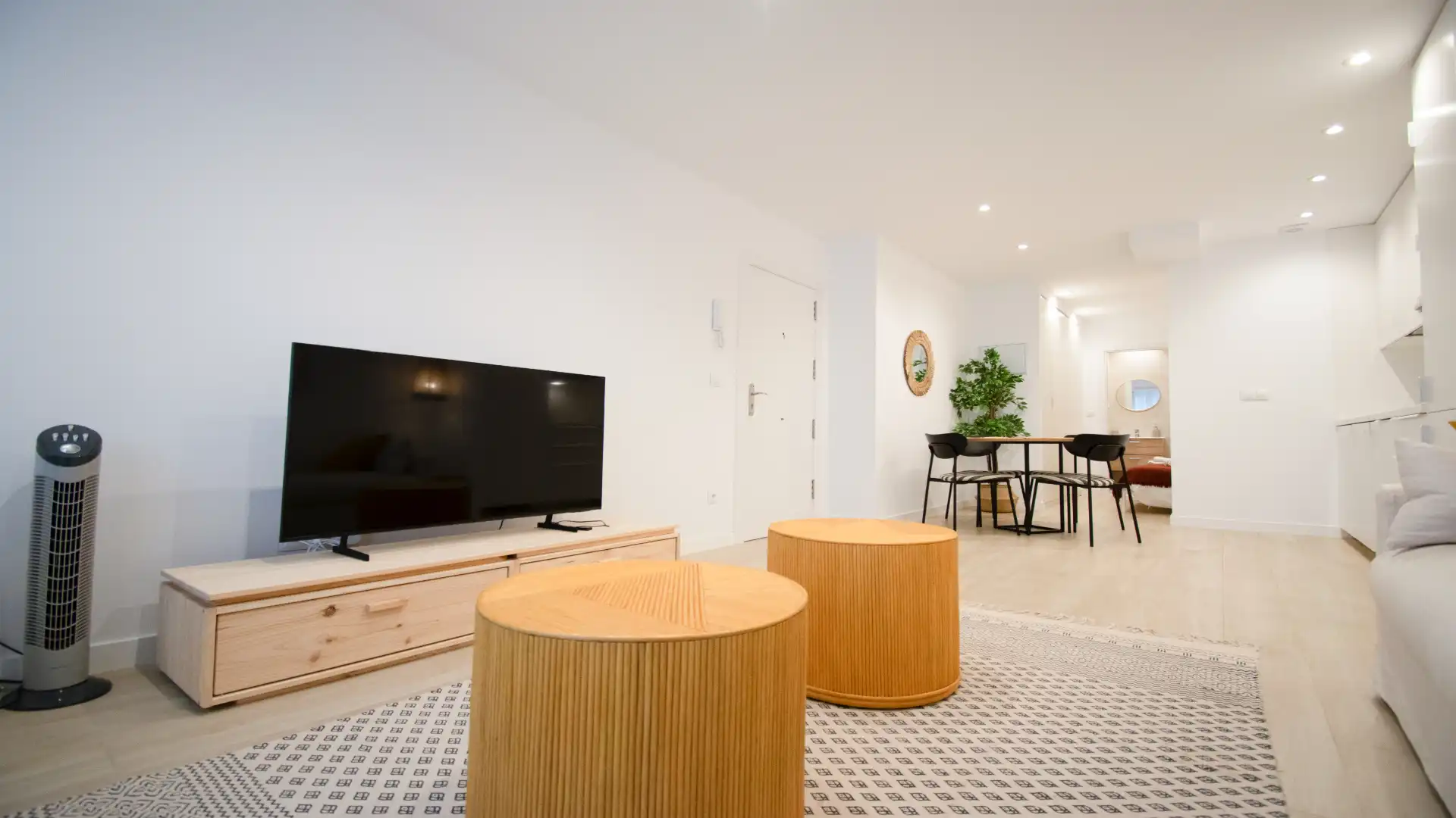 Living room of Flat for rent in Madrid  with Heating, Furnished and Oven