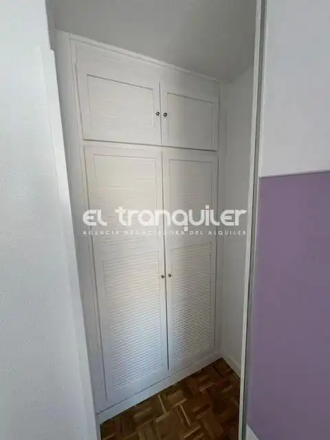 Dormitori de Pis de lloguer en Getafe amb Parquet, Piscina i Moblat