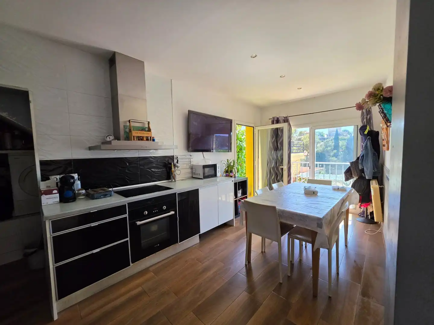 Kitchen of Detached homes for sale in Sant Pere de Ribes  with Terrace and Swimming Pool
