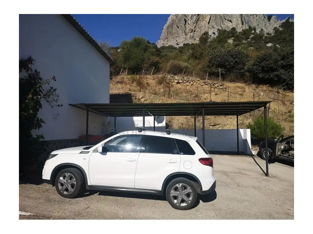 Parking of Country homes for sale in Benalauría