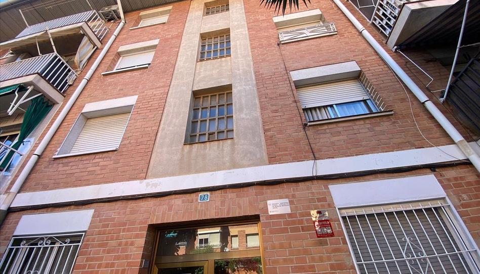 Foto 1 de Piso en venta en Les Arenes - La Grípia  Can Montllor, Barcelona