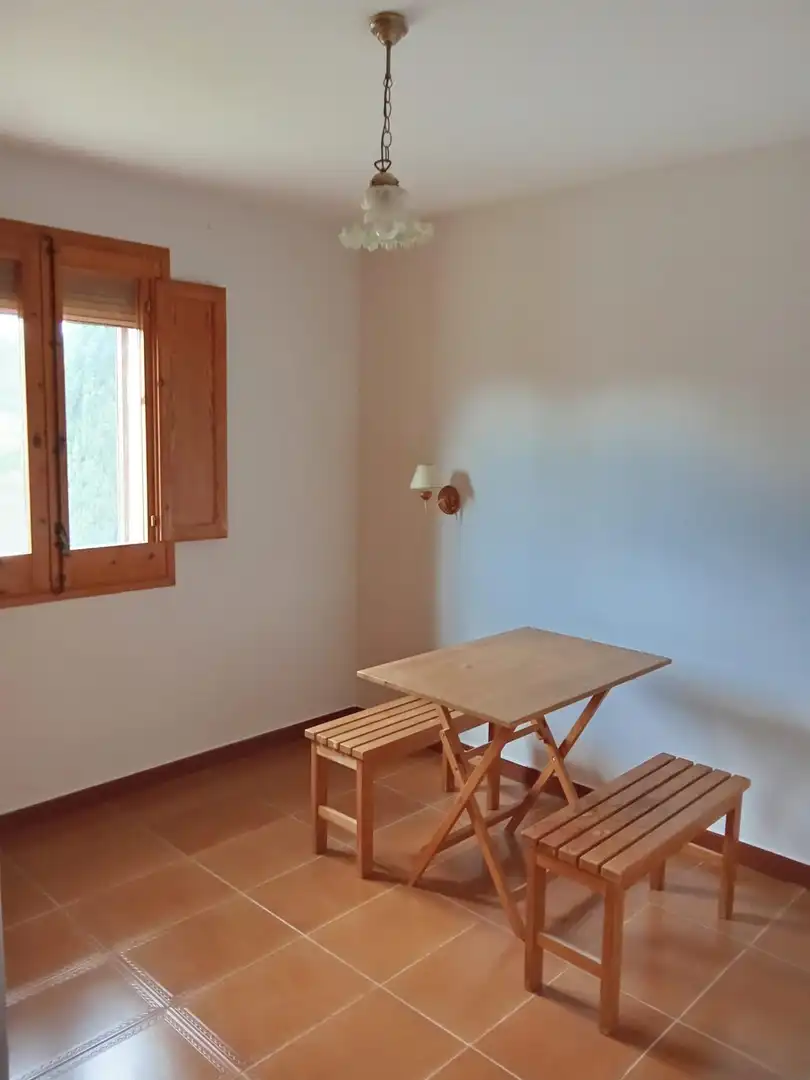 Menjador de Casa o xalet en venda en Sant Llorenç d'Hortons amb Calefacció, Jardí privat i Terrassa