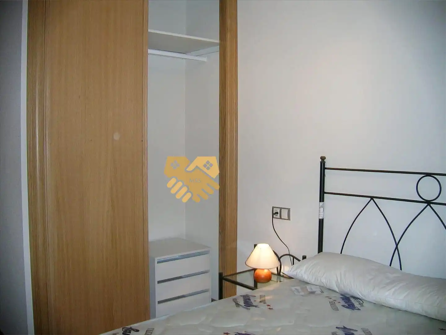 Bedroom of Apartments for sale in Salamanca  with Heating, Furnished and Balcony