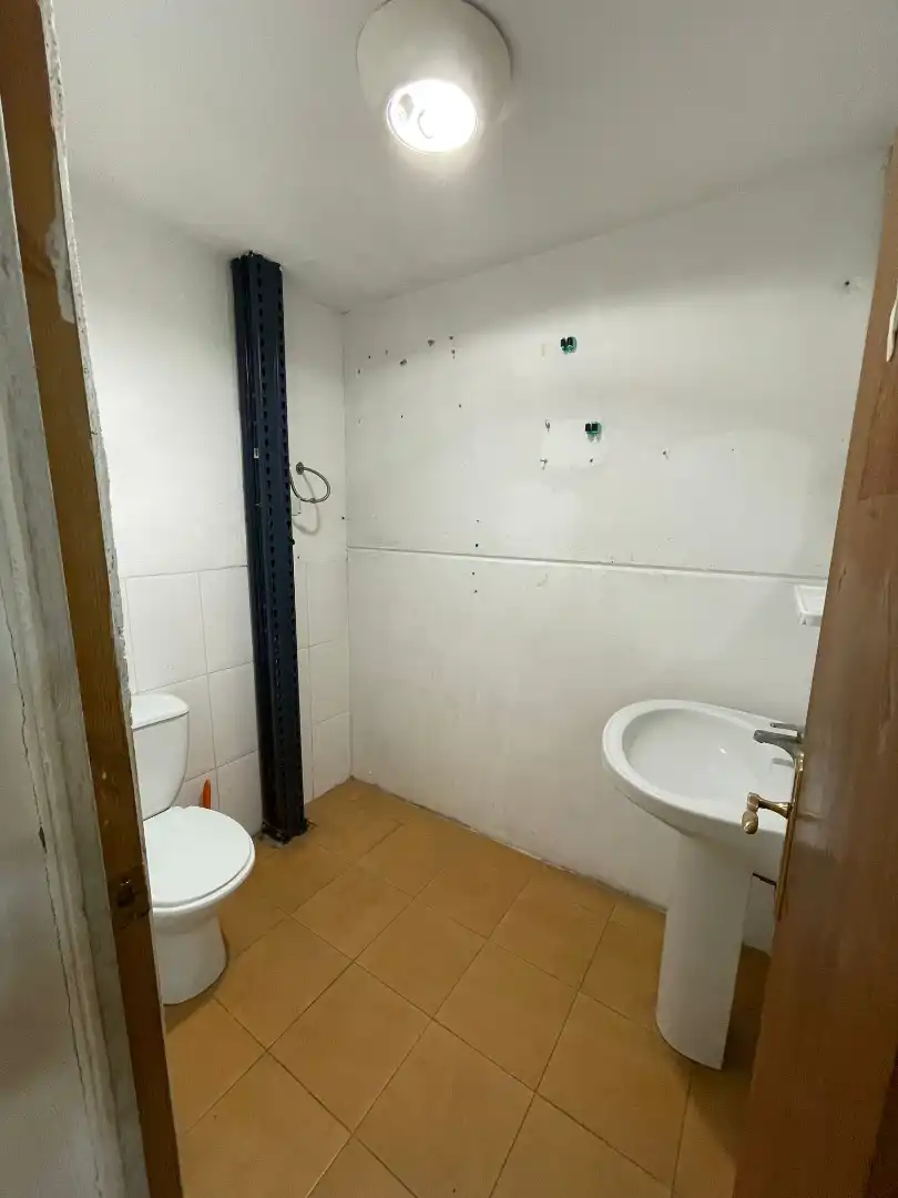 Industrial building to rent in Travessera del Bovalar 68, imagen 27