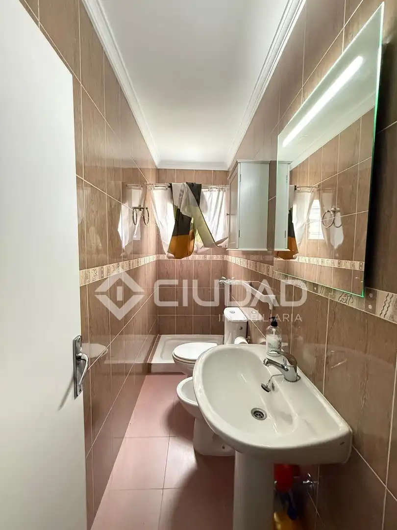 Bathroom of Duplexes for sale in Chipiona