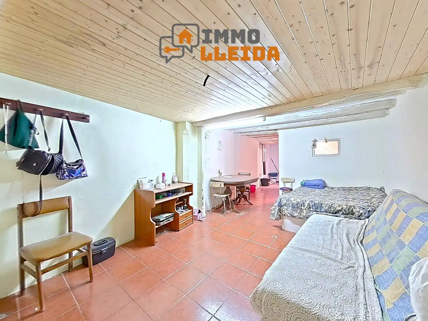 Adosado con terraza en venta en Calle d'Emili Pujol 26