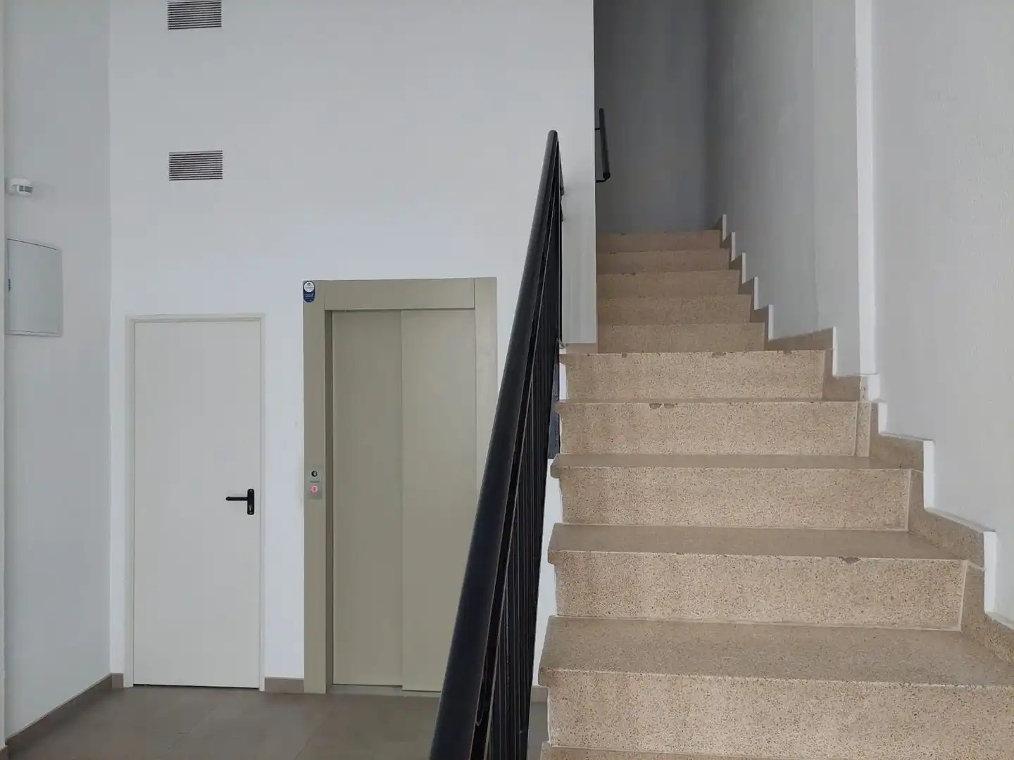 Flat for sale in Villena  with Furnished